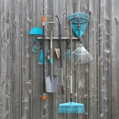 GARDENA Gerätehalterleiste Gerätehalter Für Bis Zu 4 Geräte 12 GARDENA Gerätehalterleiste Gerätehalter Für Bis Zu 4 Geräte -Garten Werkzeuge Verkauf 8a6c7faf bca7 431e 913c 29b7115d745b