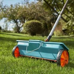 Gardena Combisystem-Streuwagen 3 L -Garten Werkzeuge Verkauf b34e6281 9e41 4b56 a29e 4edb74ba3110