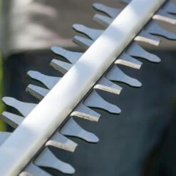 GARDENA Teleskop Heckenschere THS 500/48 15 GARDENA Teleskop Heckenschere THS 500/48 -Garten Werkzeuge Verkauf d545782a cb7d 4de6 a782 bef4428c6d8a