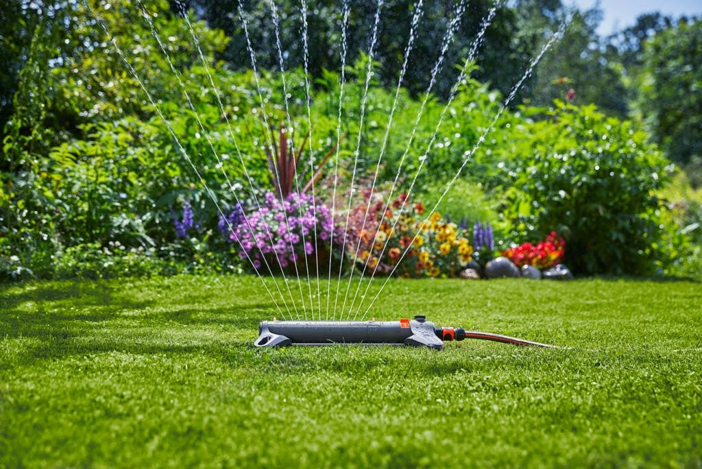 Gardena 18710-32 Viereckregner AquaZoom S Rasensprenger Gartenregner Bewässerung 8 Gardena 18710-32 Viereckregner AquaZoom S Rasensprenger Gartenregner Bewässerung – Bild 6