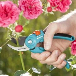 GARDENA Gartenschere B/S-M 0885720 -Garten Werkzeuge Verkauf f0c8e6df ab10 4b21 9772 4153ee81decb